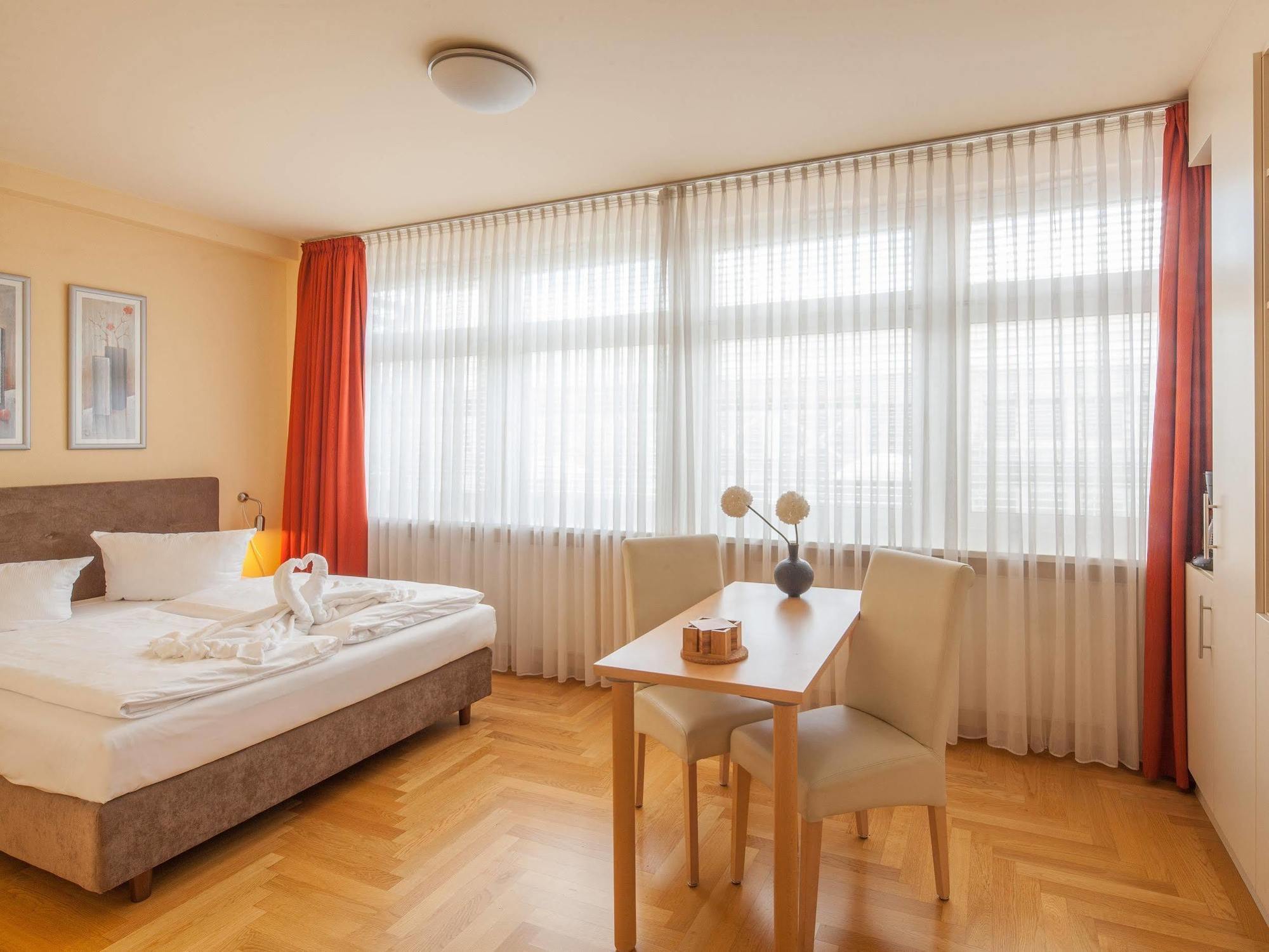 AMC Apartments Ku'damm Berlin Bagian luar foto
